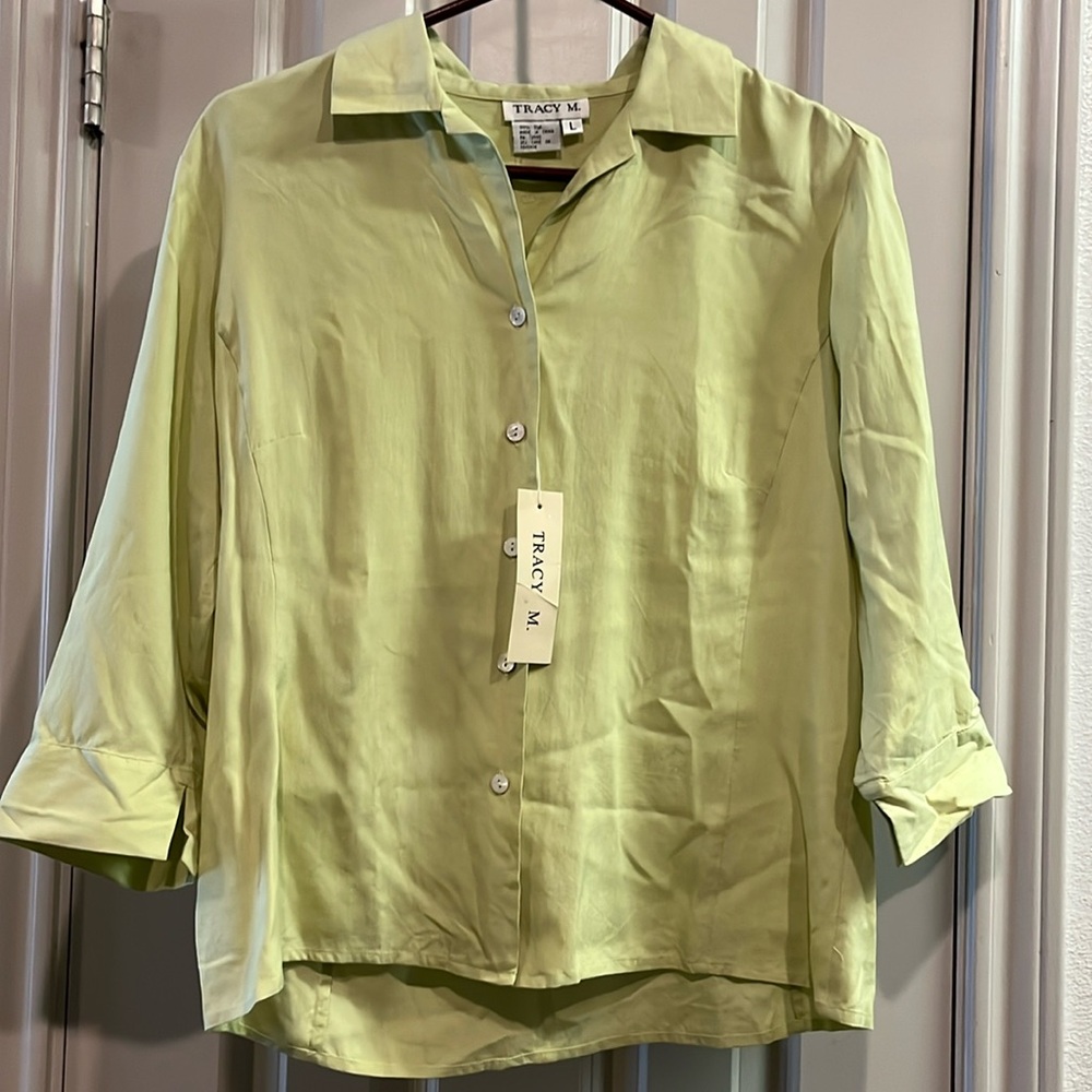 NWT Tracy M 90s Silk Top Women L sz Chartreuse Green Satin Button